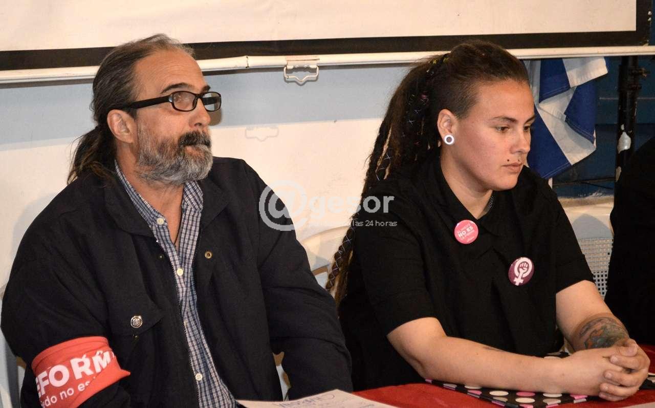 Junto a Camila González por el espacio Vota al frente diferente.